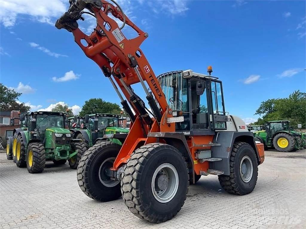 Terex TL210 Колесни товарачи