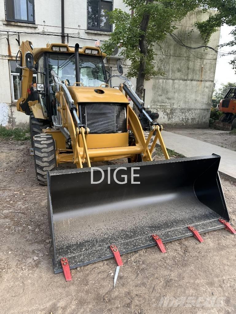 CAT 420 F Товарач със заден ексватор