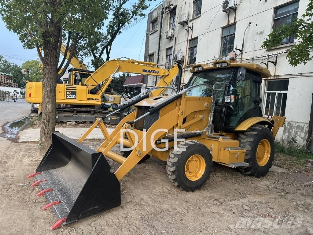 CAT 420 F Товарач със заден ексватор