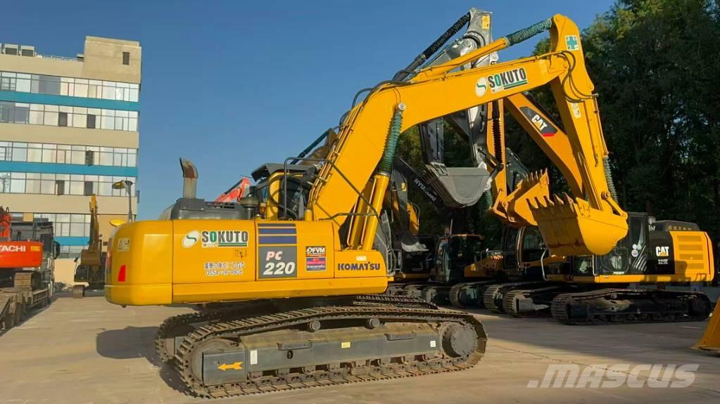 Komatsu PC 220-8 Средни екскаватори 7т - 12т