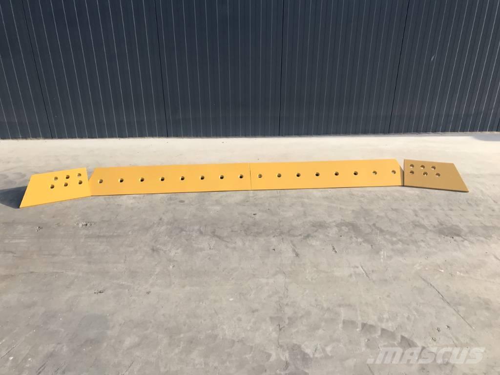 CAT D6T Други компоненти