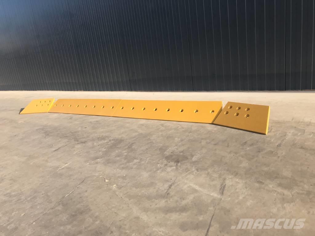 CAT D6T Други компоненти