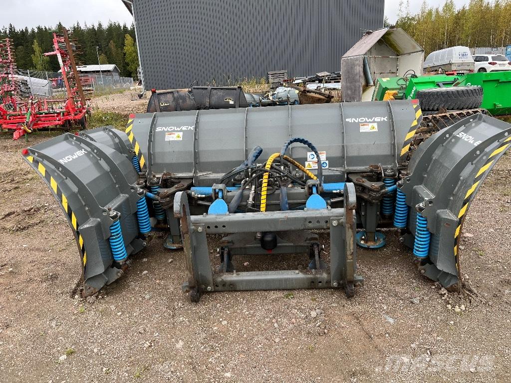 Snowek U420 Снегочистачки
