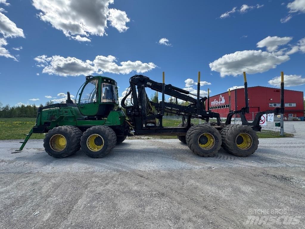 John Deere 1510G Форуардери