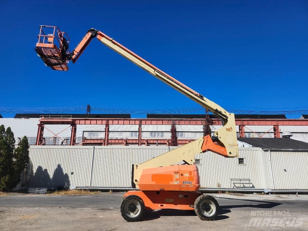 JLG 800 AJ Съчленени стрелови подемници
