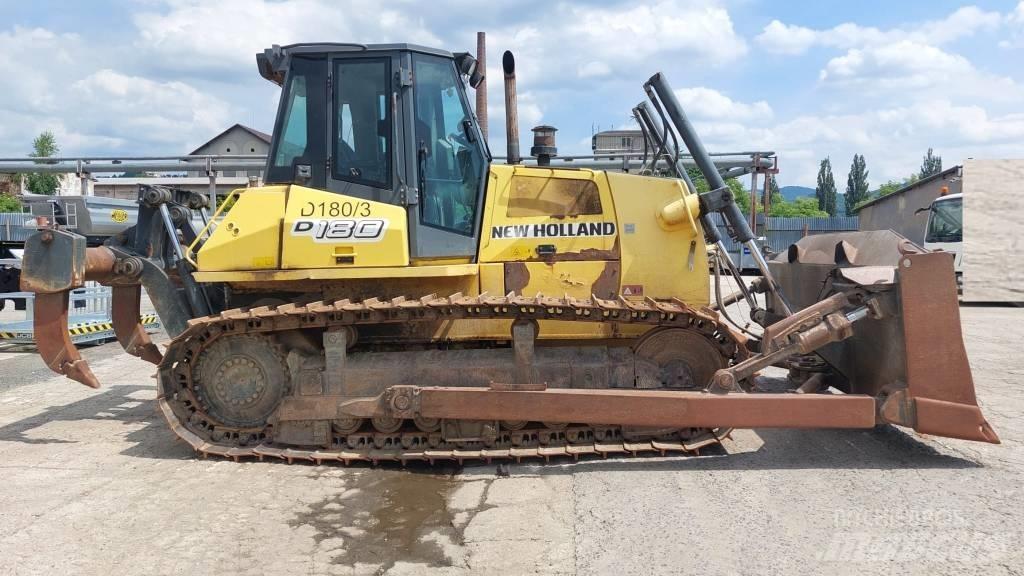 New Holland D 180 Верижни булдозери

