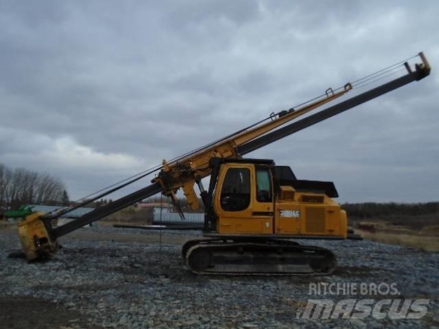John Deere 200 LC Машини за кастрене на дървета