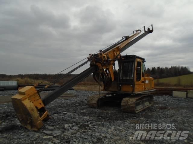 John Deere 200 LC Машини за кастрене на дървета