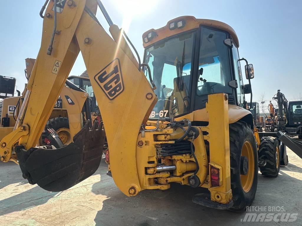 JCB 3 CX Колесни товарачи