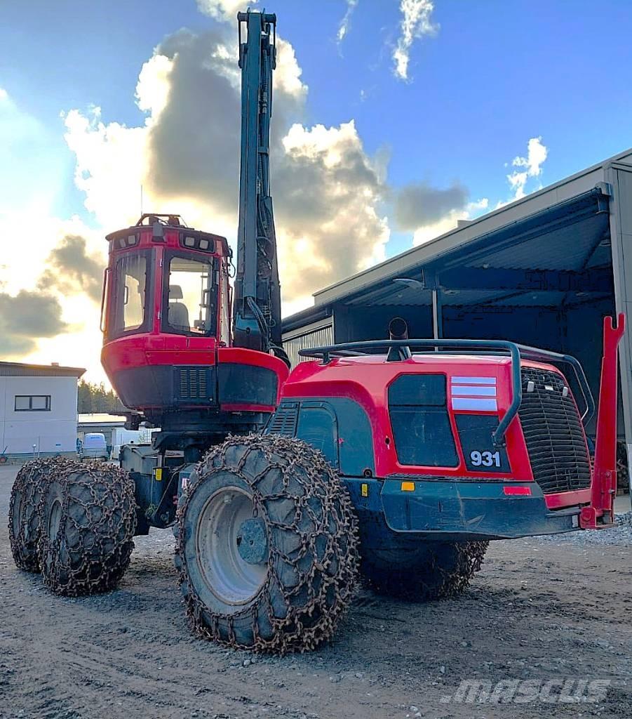 Komatsu 931 Харвестери