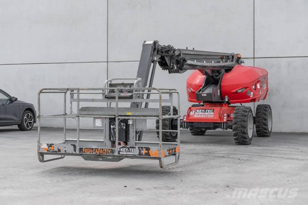Manitou 220 TJ+ Съчленени стрелови подемници