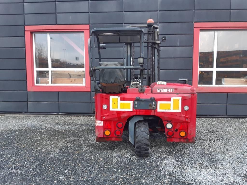 Moffett M5 25.3 Вилични кари-повдигачи - други