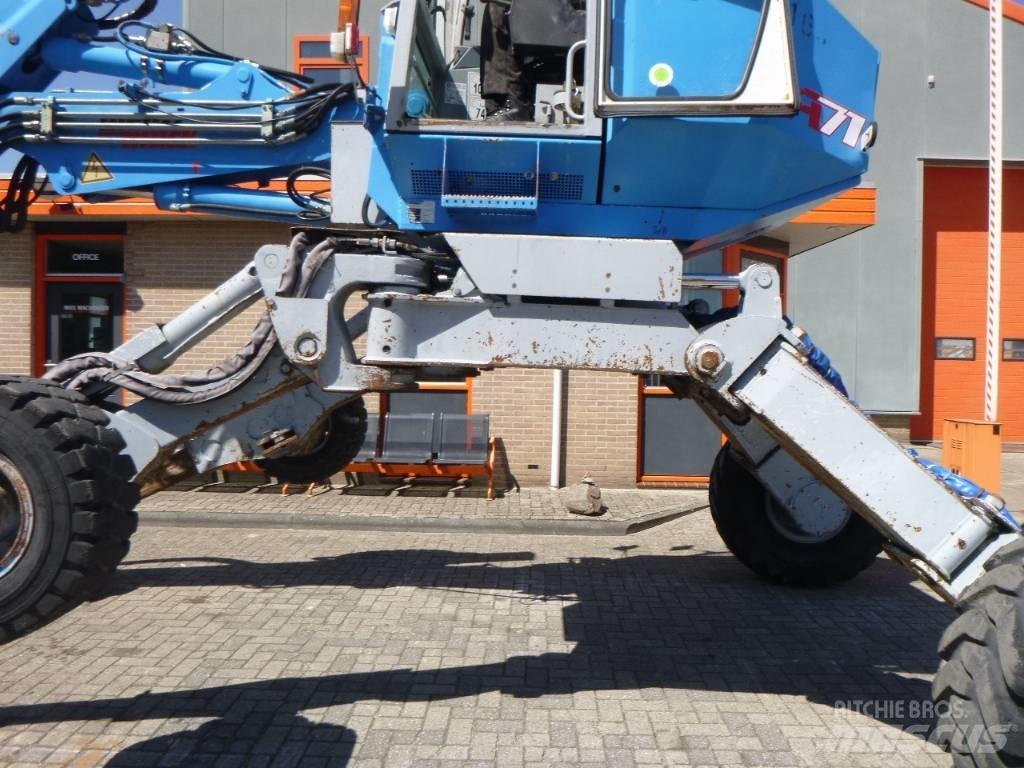 Menzi Muck A71 T2M Специални екскаватори