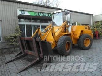 JCB 420 Колесни товарачи