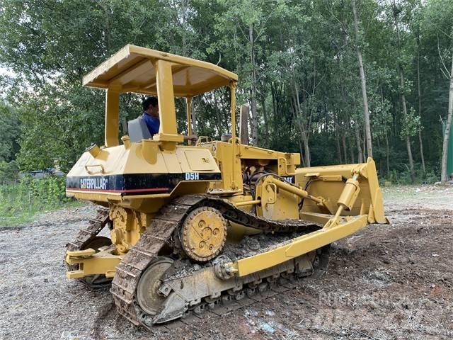 CAT D5H Верижни булдозери
