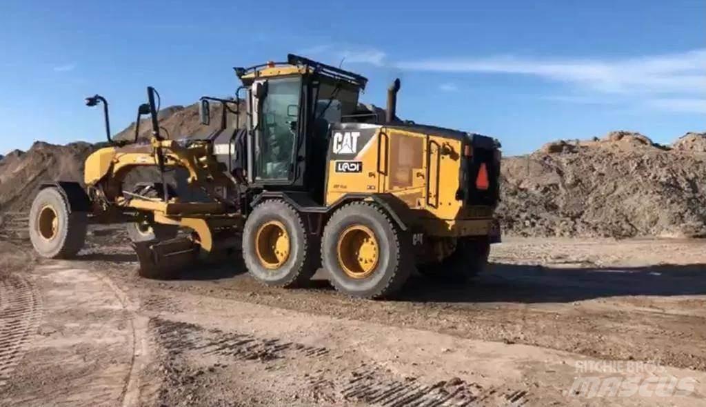 CAT 140M Грейдери