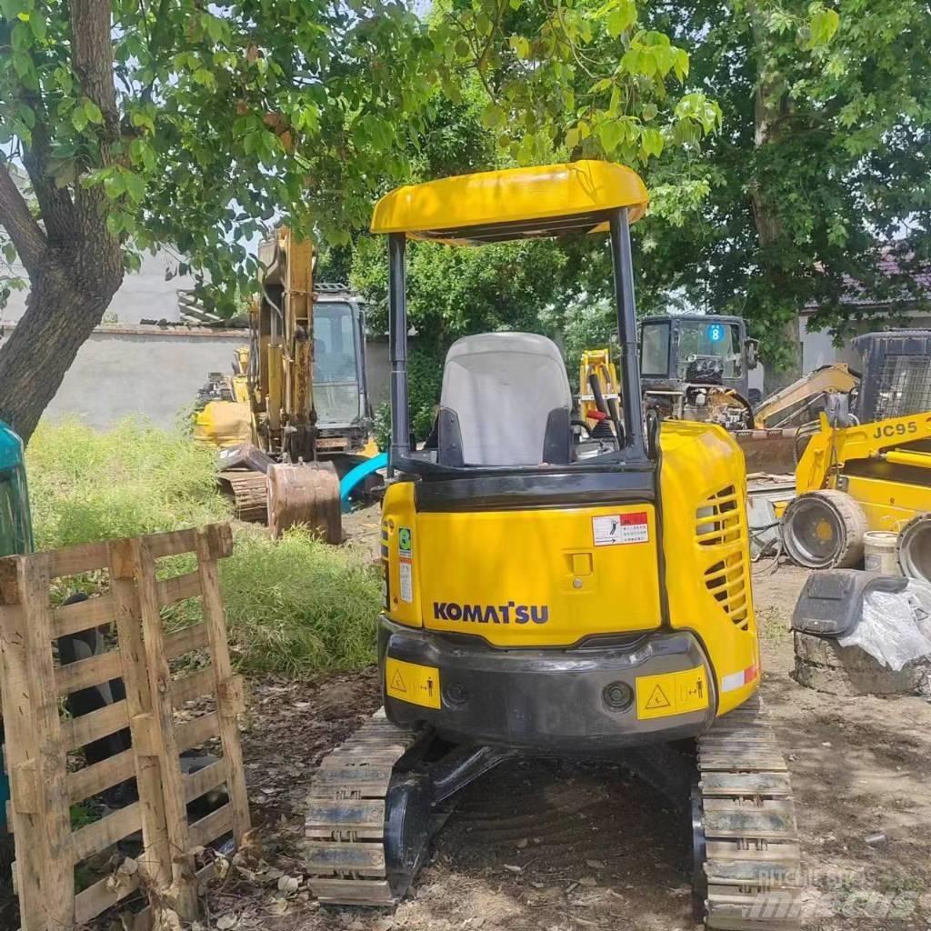 Komatsu PC20MR-3 Мини екскаватори < 7 т