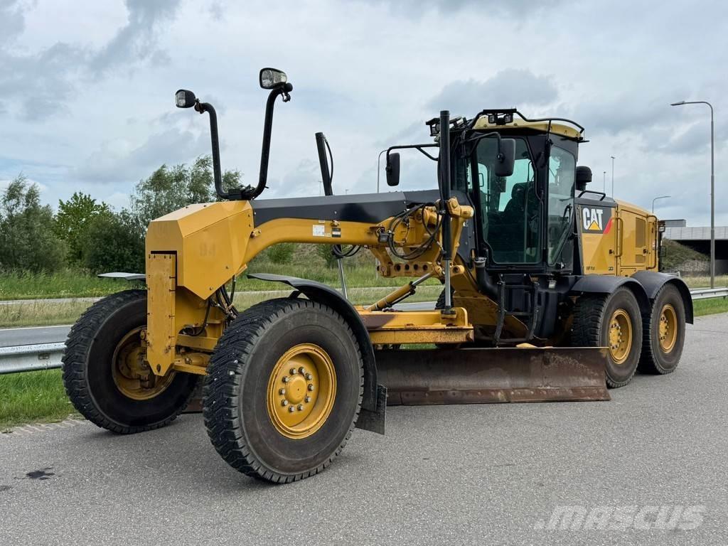 CAT 140M2 Грейдери