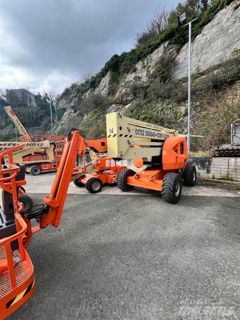 JLG AJ450 Съчленени стрелови подемници