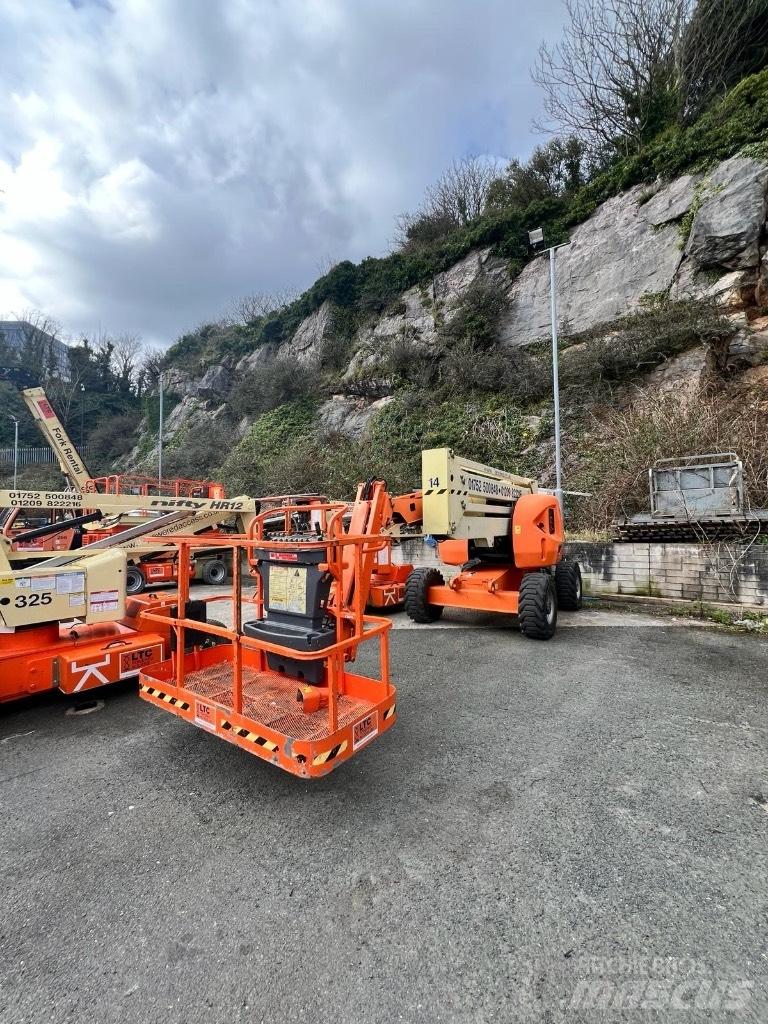 JLG AJ450 Съчленени стрелови подемници