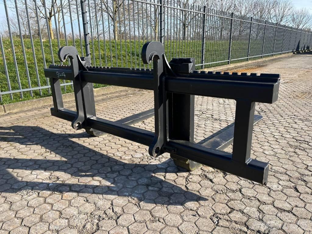 Volvo L90H Forks NEW Вили