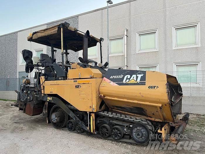CAT AP 655 D Машини за асфалт