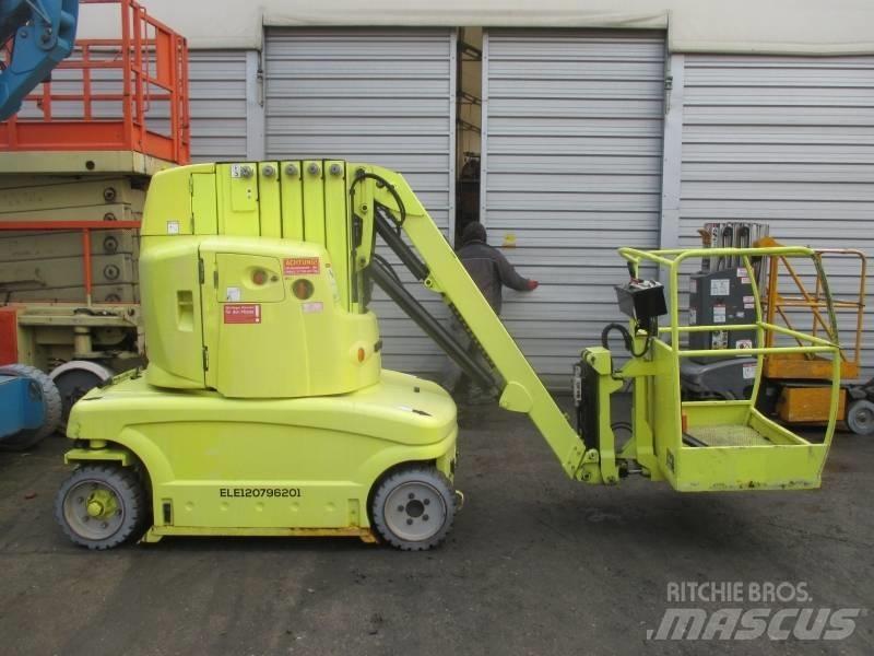 JLG Toucan 1210 Съчленени стрелови подемници