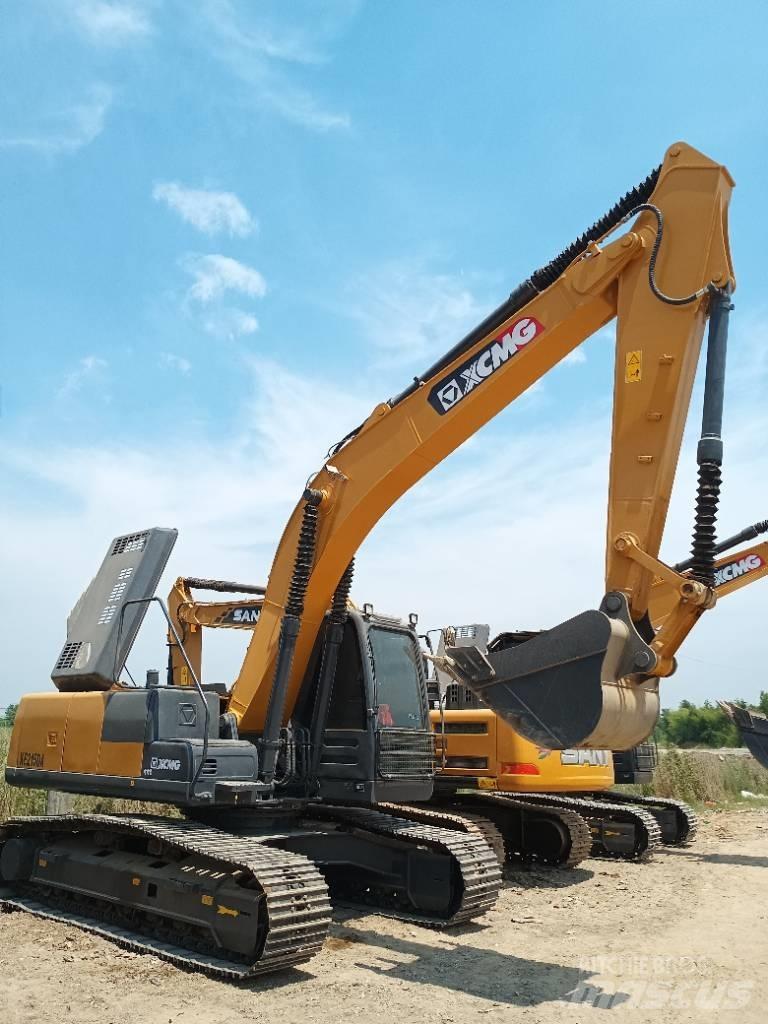 XCMG XE215DA Верижен екскаватор