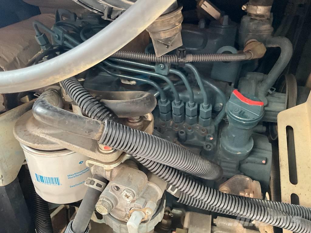 Yanmar 4TNV98 Двигатели