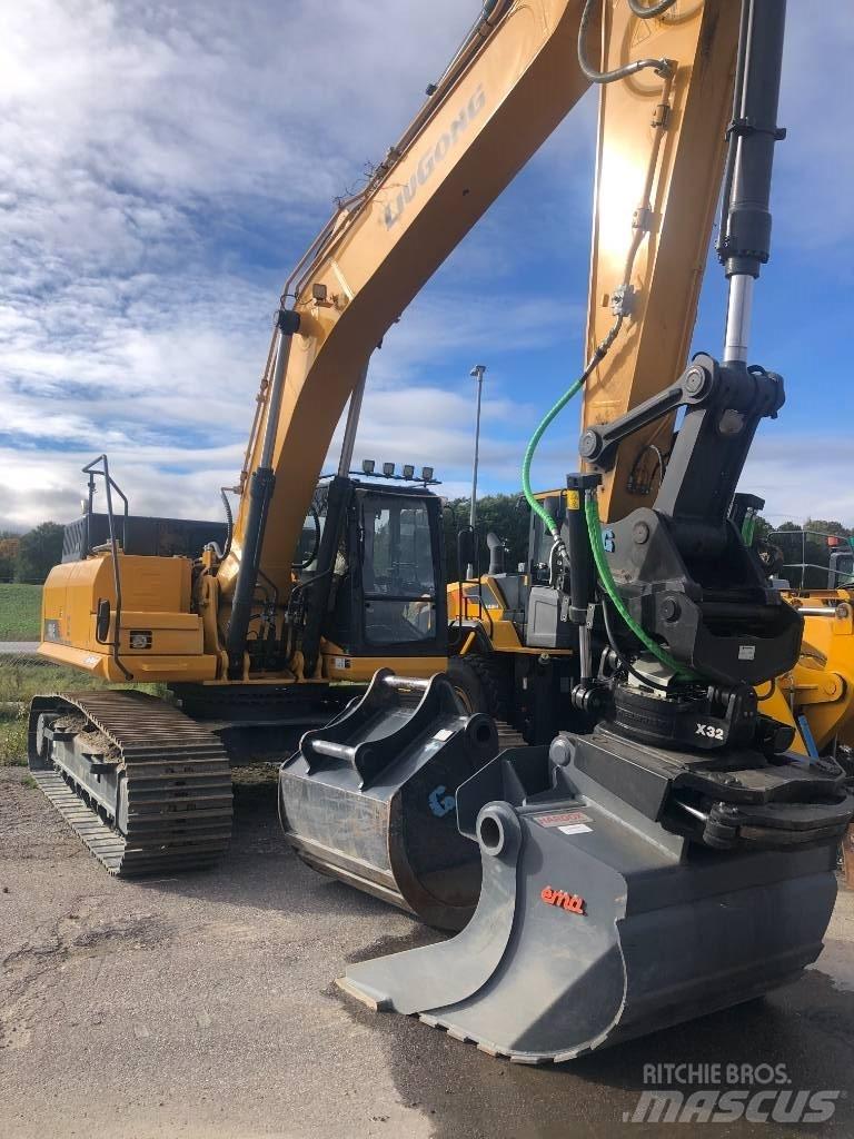 LiuGong CLG930E Верижен екскаватор