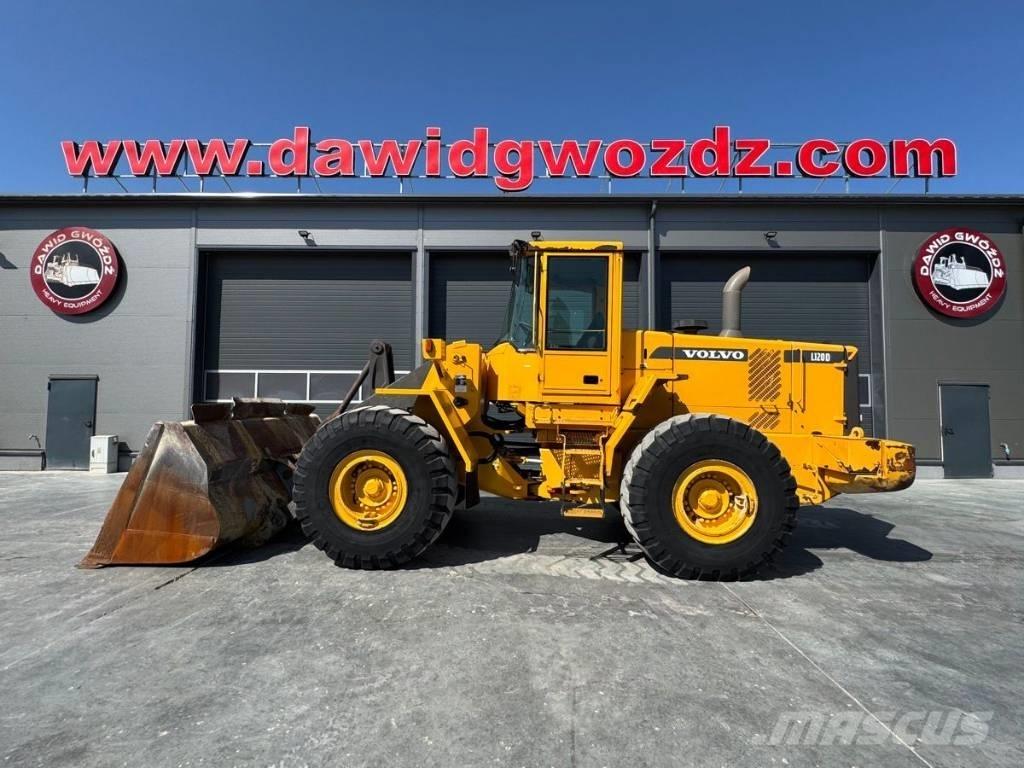 Volvo L 120 D Колесни товарачи