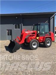 Manitou AS90 Колесни товарачи