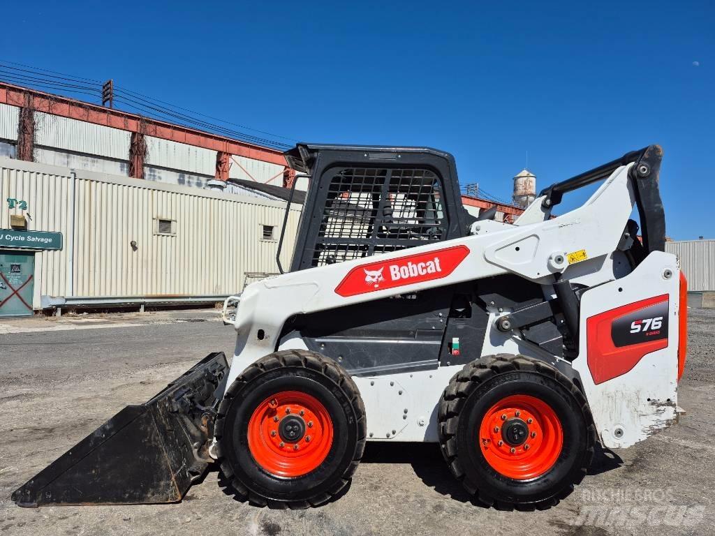 Bobcat S 76 Мини товарачи
