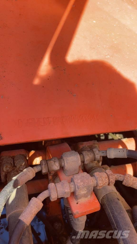 Doosan DX 255 LC Верижен екскаватор