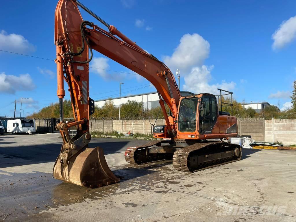 Doosan DX 255 LC Верижен екскаватор