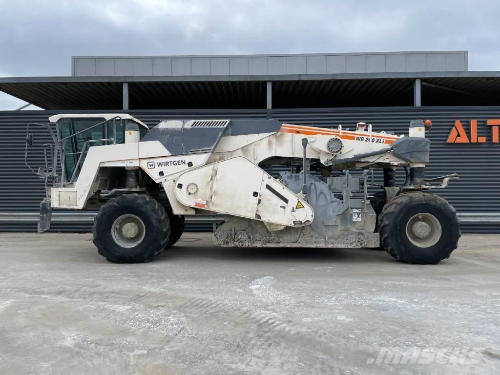 Wirtgen WR 200 XLI Рециклатори на асфалт