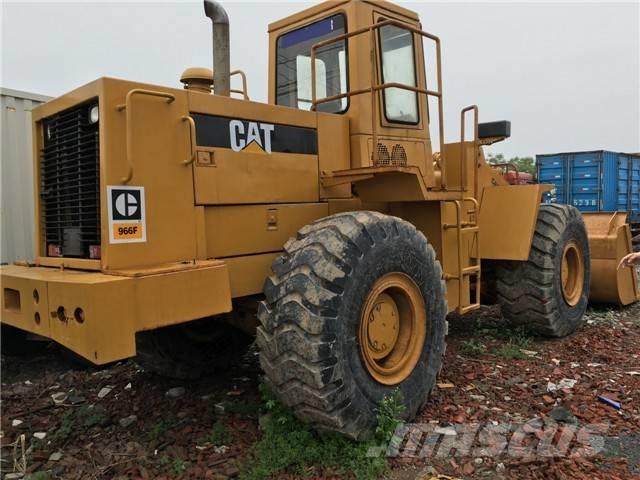 CAT 966 F Колесни товарачи