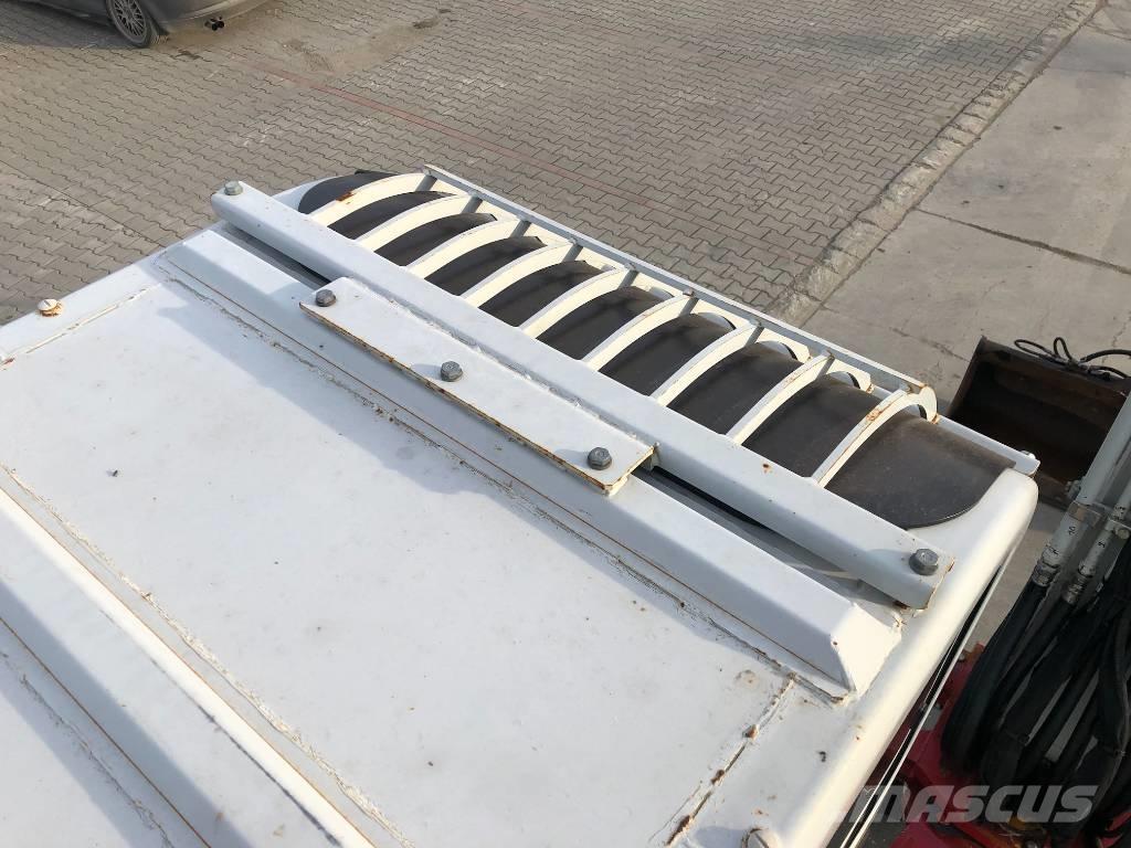 Takeuchi TB175W Колесни екскаватори