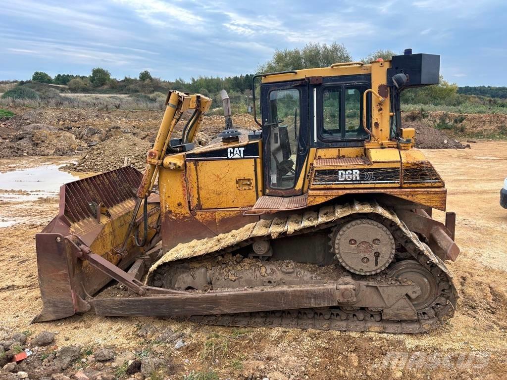 CAT D 6 R DS XL II Верижни булдозери
