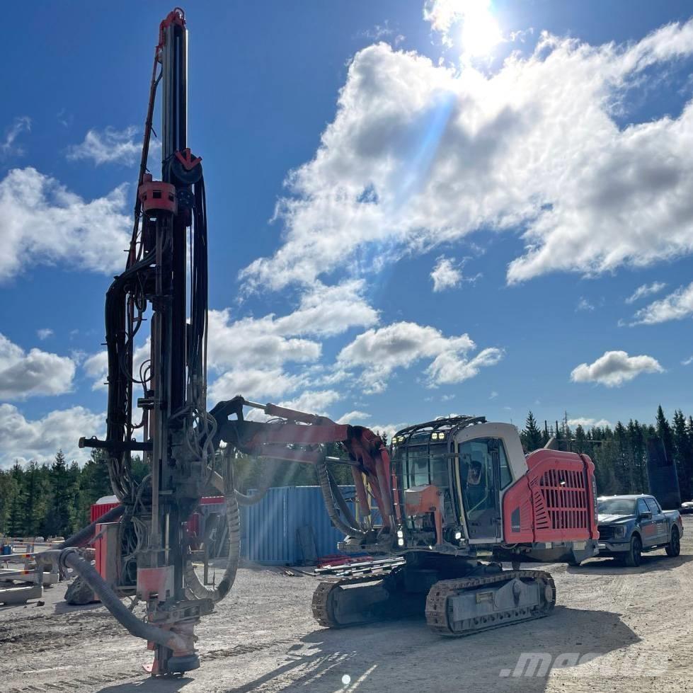 Sandvik DX800i Апаратура за повърхностна редова сеидба