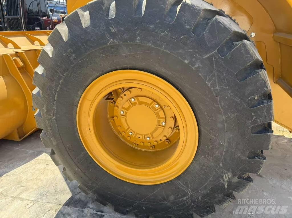 CAT 950 GC Колесни товарачи