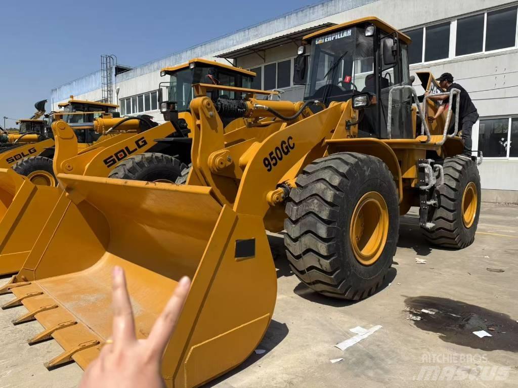 CAT 950 GC Колесни товарачи