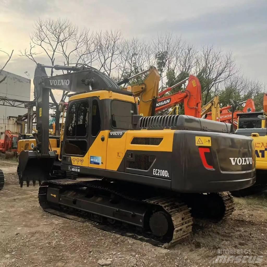 Volvo EC200DL Верижен екскаватор
