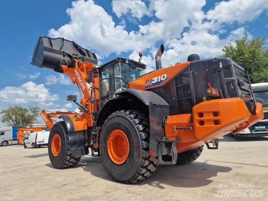 Hitachi ZW 310-6 Колесни товарачи