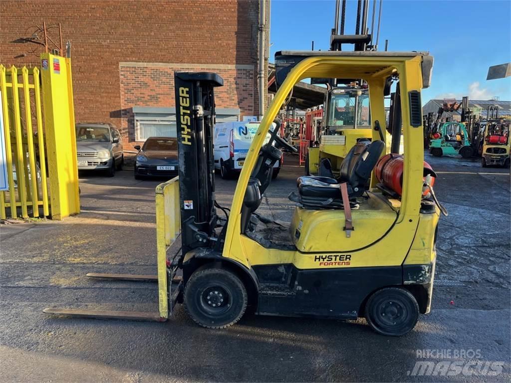 Hyster H1.8FT Камиони с АГУ