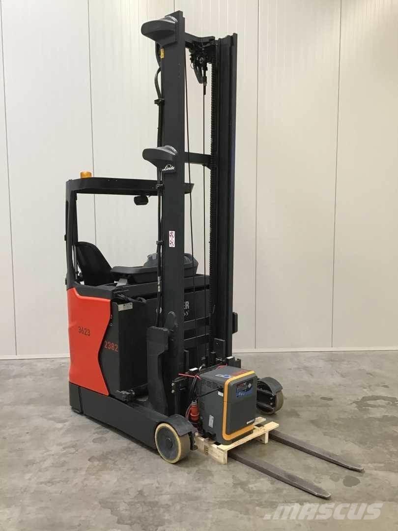 Linde R10B Ретрак/ Високоповдигач с изместване на вилката напред