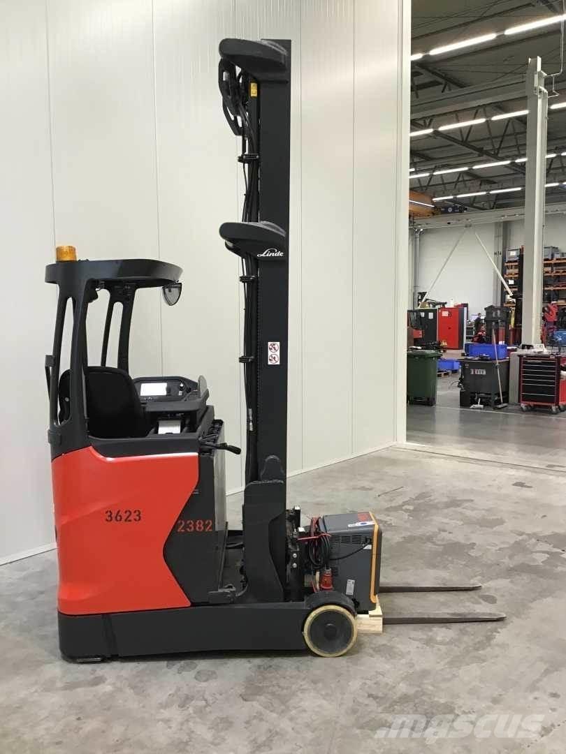 Linde R10B Ретрак/ Високоповдигач с изместване на вилката напред