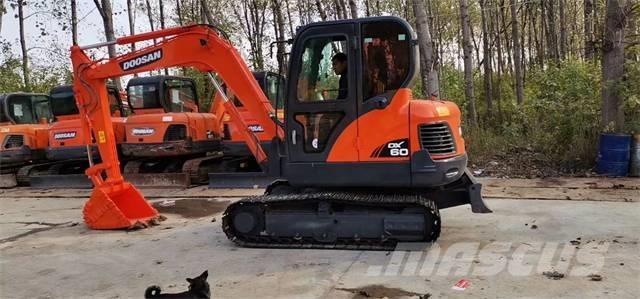 Doosan dx60 Верижен екскаватор