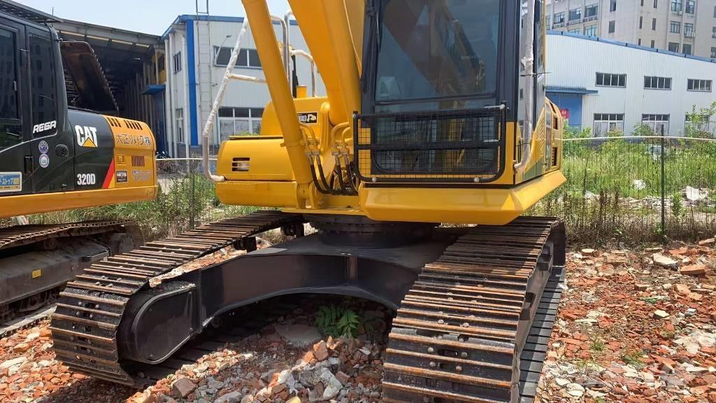 Komatsu PC 210 LC Верижен екскаватор