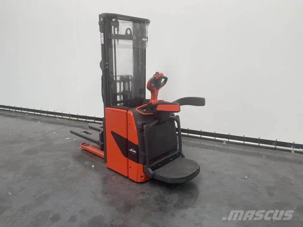 Linde L 14 AP Колички високоповдигачи с теглич